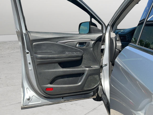 Used 2019 Honda Ridgeline Sport image 18