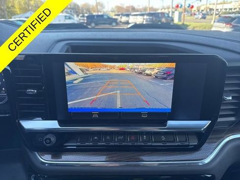 Used 2025 Chevrolet Silverado 1500 LT Trail Boss w/ Protection Package AWD/4WD image 16