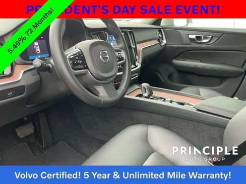 Certified 2025 Volvo V60 B5 Cross Country Plus image 25