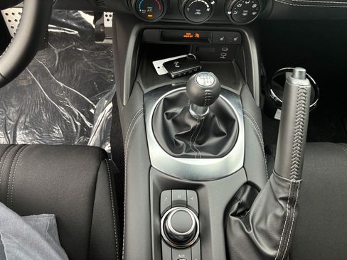 New 2026 MAZDA MX-5 Miata Club w/ Interior Package RWD image 12