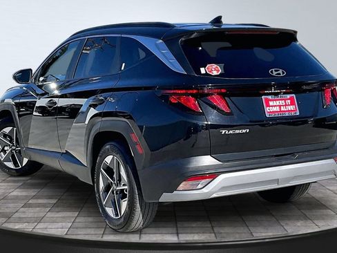 Used 2025 Hyundai Tucson SEL FWD image 21
