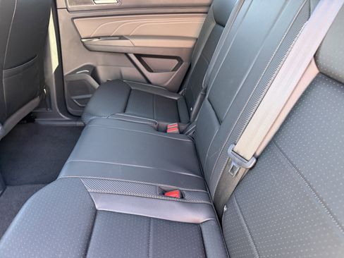 Used 2023 Volkswagen Atlas Cross Sport SEL R-Line image 14