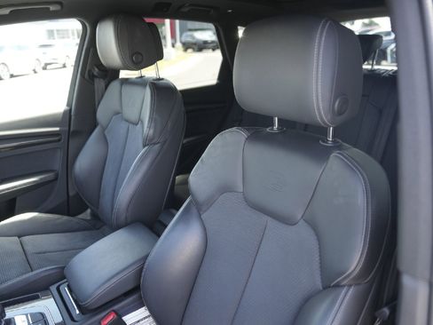 Certified 2022 Audi SQ5 Premium Plus w/ Premium Plus Package image 10