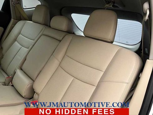 Used 2017 Nissan Murano Platinum w/ Platinum Technology Package AWD/4WD image 16