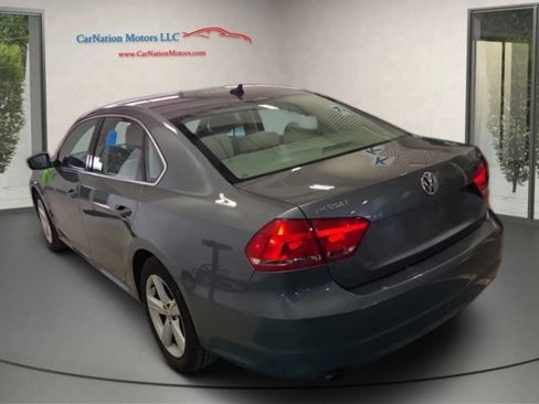 Used 2014 Volkswagen Passat 1.8T Wolfsburg Edition image 5