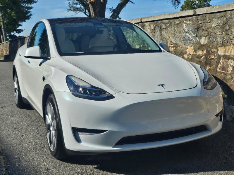 Used 2021 Tesla Model Y Long Range AWD/4WD image 12