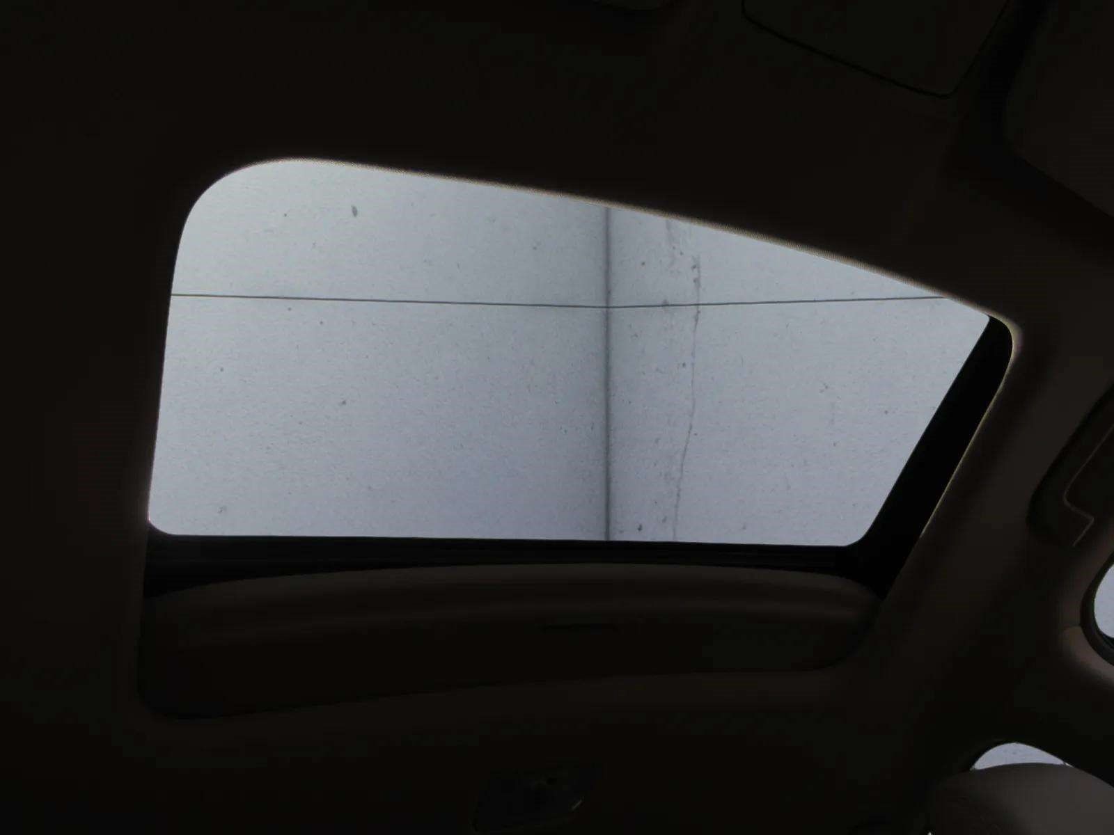 Used 2015 Honda CR-V EX-L image 8
