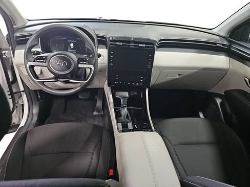 Certified 2024 Hyundai Tucson SEL AWD/4WD image 9