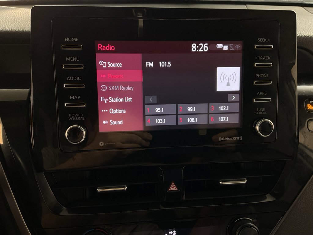 Used 2021 Toyota Camry SE FWD image 22