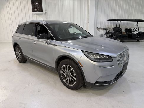 Used 2022 Lincoln Corsair FWD w/ Equipment Group 101A image 7