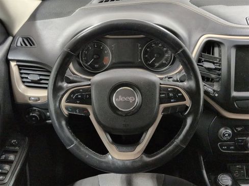 Used 2014 Jeep Cherokee Latitude w/ Cold Weather Group image 23