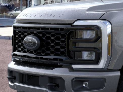 New 2026 Ford F250 Lariat w/ Black Appearance Package AWD/4WD image 18