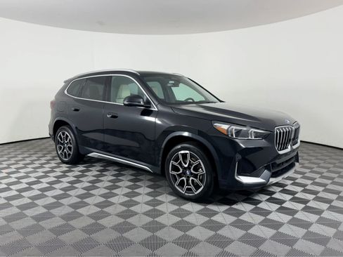 Used 2025 BMW X1 xDrive28i w/ Premium Package AWD/4WD image 1
