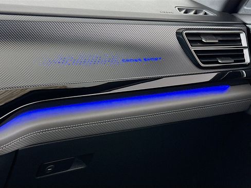 Used 2024 Volkswagen Atlas Cross Sport SEL R-Line image 15