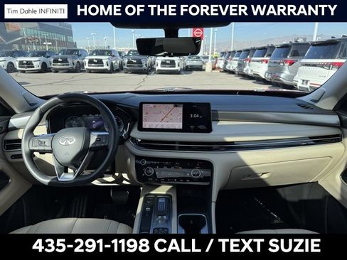 Certified 2025 INFINITI QX60 Luxe w/ Vision Package image 3