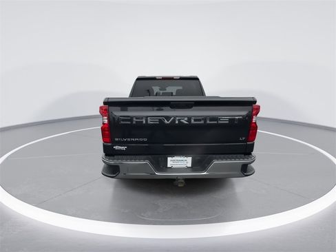 Used 2024 Chevrolet Silverado 1500 LT image 7