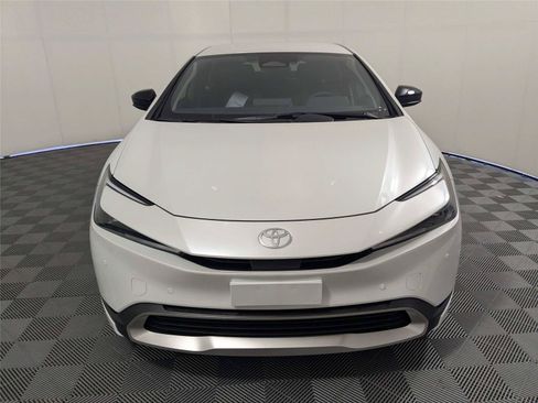 New 2026 Toyota Prius Plug-In Hybrid FWD image 3