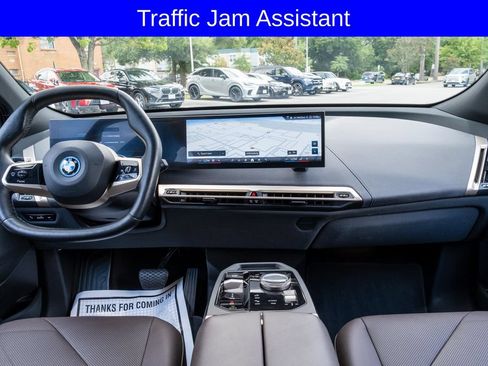 Used 2024 BMW iX xDrive50 w/ Sport Package AWD/4WD image 21
