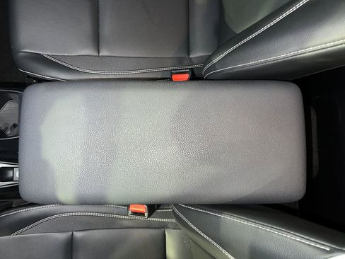 Used 2025 Toyota Camry LE image 25