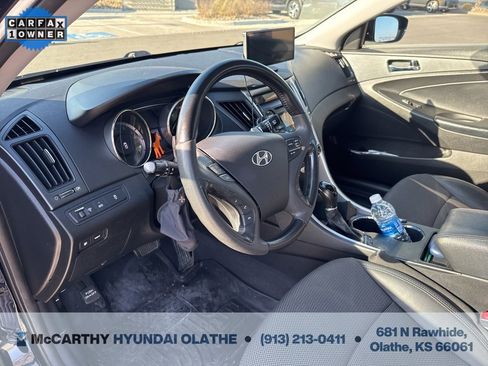 Used 2011 Hyundai Sonata SE image 3