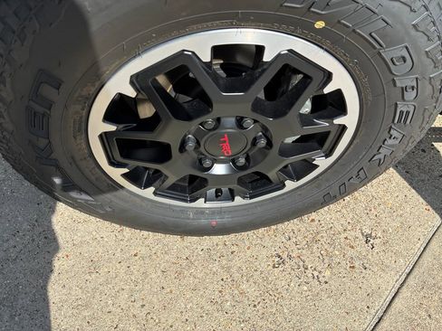 New 2026 Toyota Tacoma TRD Off-Road image 34