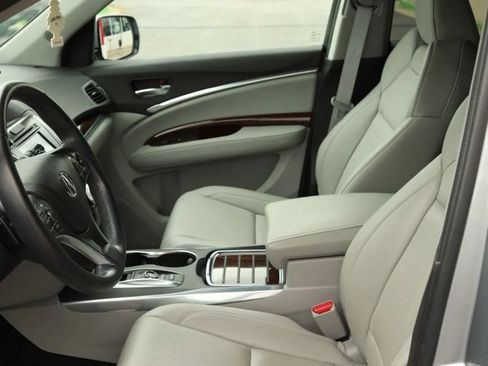 Used 2020 Acura MDX FWD image 16