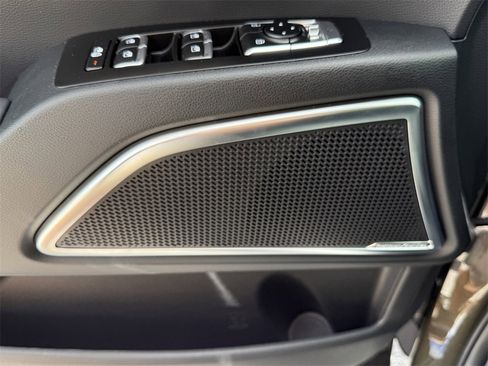 New 2025 Kia Telluride SX image 21