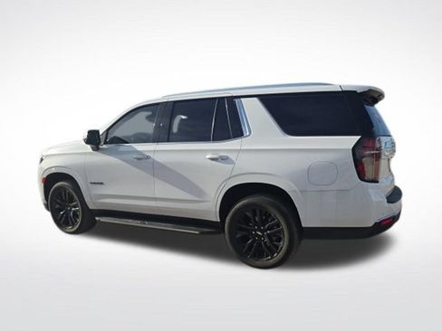 Used 2023 Chevrolet Tahoe LT w/ Luxury Package RWD image 4
