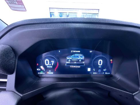 Used 2025 Ford Explorer ST image 14