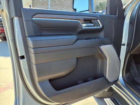 Certified 2024 Chevrolet Silverado 2500 High Country w/ High Country Premium Package image 21