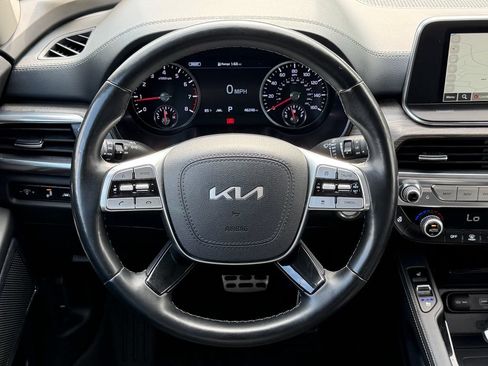 Used 2022 Kia Telluride SX w/ Nightfall Edition Package AWD/4WD image 22