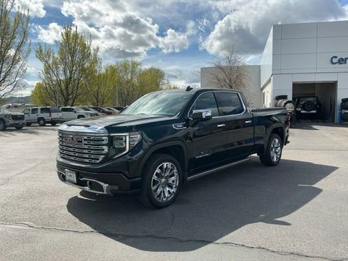 Used 2024 GMC Sierra 1500 Denali w/ Denali Reserve Package AWD/4WD image 10