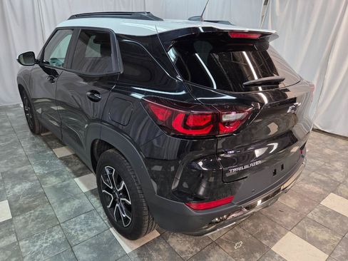 Used 2025 Chevrolet TrailBlazer ACTIV w/ Convenience Package FWD image 6