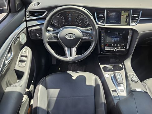 Used 2023 INFINITI QX50 Sport FWD image 11