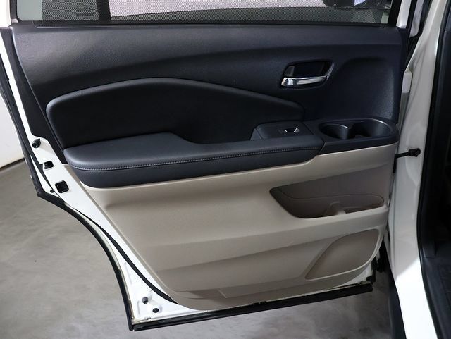 Used 2019 Honda Pilot Touring image 29