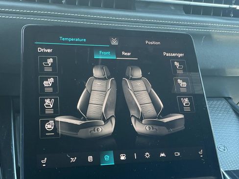 Certified 2025 Cadillac Escalade Sport AWD/4WD image 84