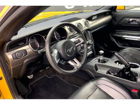 Used 2015 Ford Mustang GT Premium w/ Equipment Group 401A RWD image 14