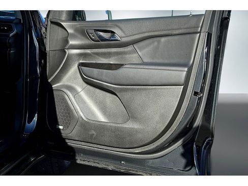 Used 2020 GMC Acadia AT4 image 26