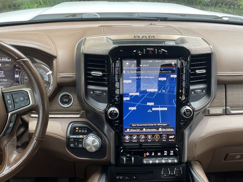 Used 2019 RAM 1500 Limited AWD/4WD image 28