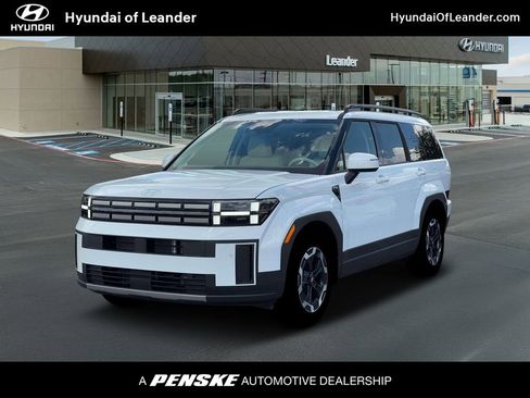 Used 2026 Hyundai Santa Fe SEL image 1