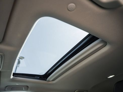 Certified 2026 Honda CR-V EX image 38