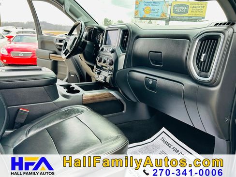 Used 2020 Chevrolet Silverado 1500 LT Trail Boss AWD/4WD image 21