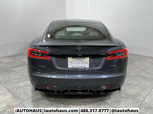 Used 2021 Tesla Model S Plaid image 5