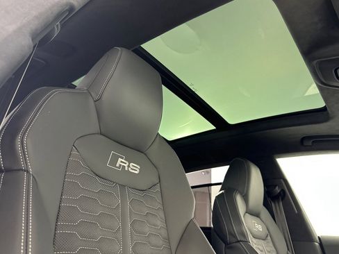 Used 2025 Audi RS Q8 performance image 16