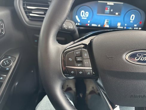 Used 2024 Ford Escape Platinum image 20