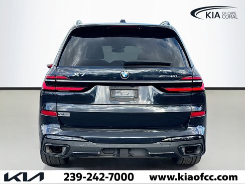 Used 2023 BMW X7 xDrive40i w/ M Sport Package image 4