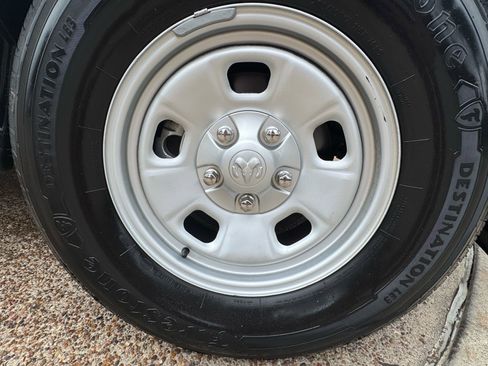 Used 2016 RAM 1500 Tradesman RWD image 30