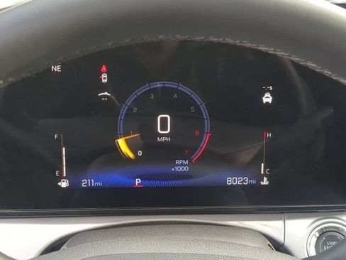 Used 2025 Chevrolet Trax LT w/ Driver Confidence Package image 26