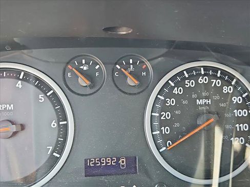 Used 2012 RAM 1500 Express RWD image 10