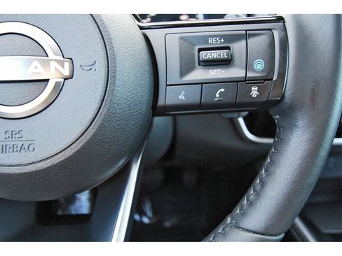 Certified 2023 Nissan Rogue SL w/ SL Premium Package image 16